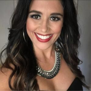 Meet your Posher, Alicia